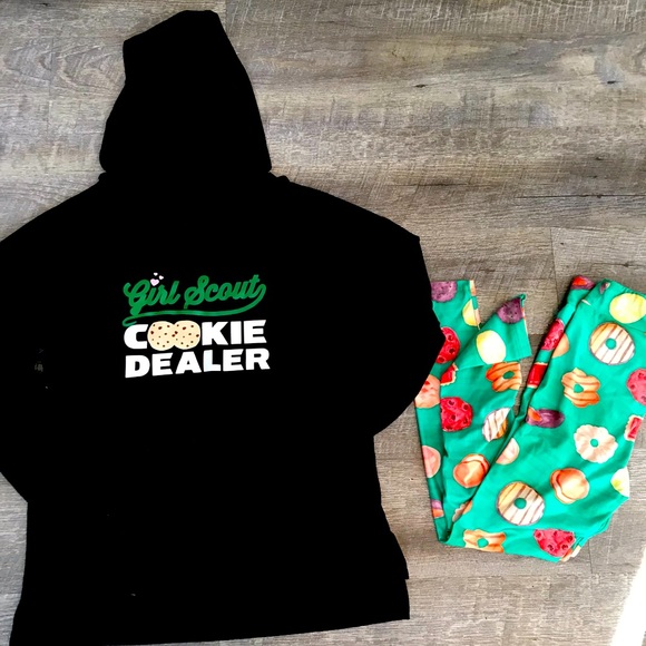 girl scout Other - Girl Scout cookie dealer outfit sz xl